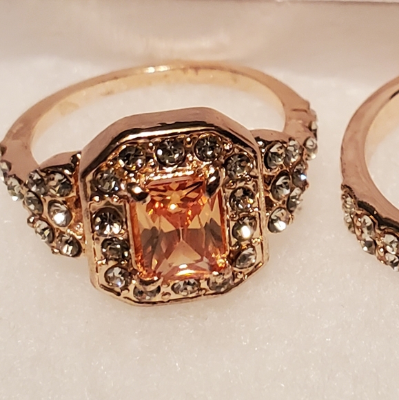 Antique Vintage Design Morganite Ring 2 piece set - Picture 4 of 8